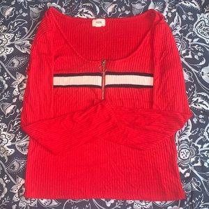 XL red long sleeve from Ardene for $7